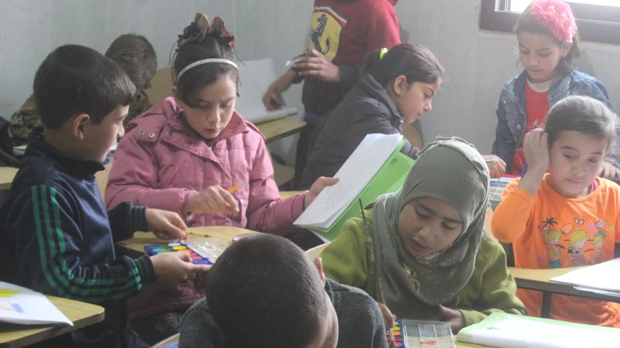 War zone charity school re-opens in Lebanon after ISIL retreat
